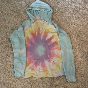 Tie dye pullover hooded sweatshirt